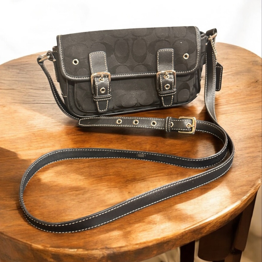 Coach Black Crossbody Bag with Sleek Design and Versatile Style 6844